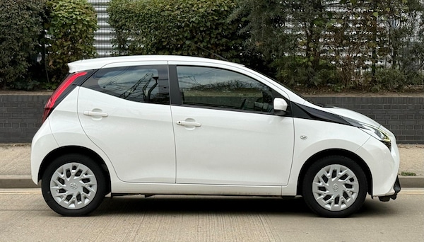 Used Toyota AYGO 2021 for sale - 76152607: Photo 7