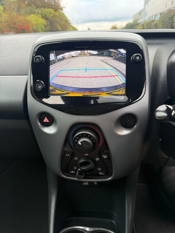 Used Toyota AYGO 2021 for sale - 76152607: Photo 9