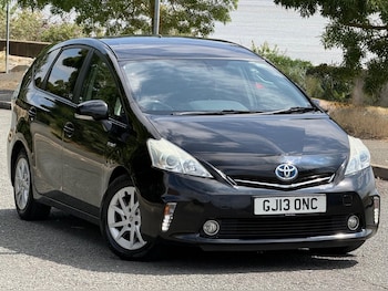 Used Toyota Prius+ 2013 for sale - 79475690: Photo