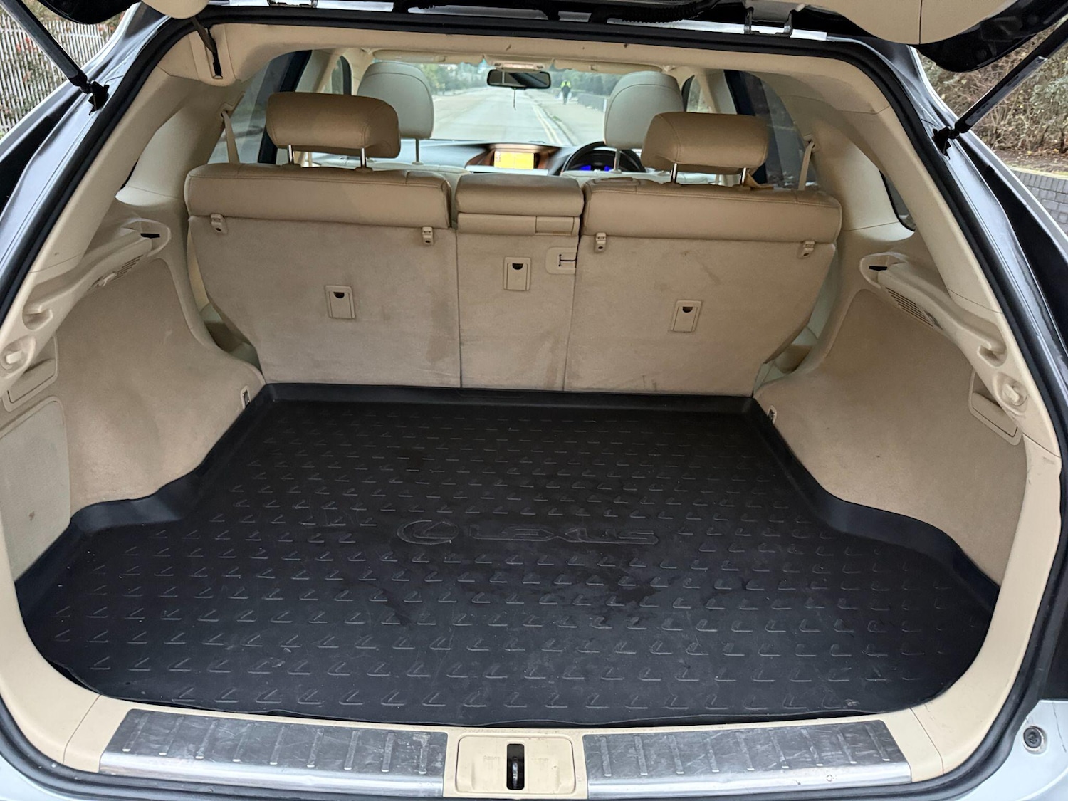 Used Lexus RX 2011 for sale - 76511791: Photo 28