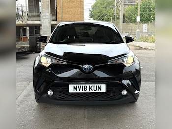 Used Toyota C-HR 2018 for sale - 75507473: Photo