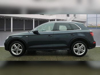 Used Audi Q5 2018 for sale - 77909244: Photo