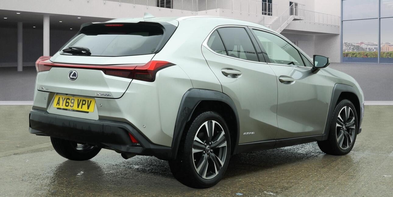 Used Lexus UX 2019 for sale - 77441087: Photo 4