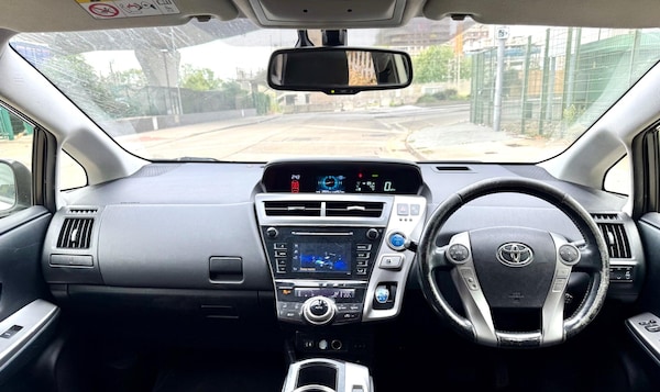 Used Toyota Prius+ 2015 for sale - 75477669: Photo 11