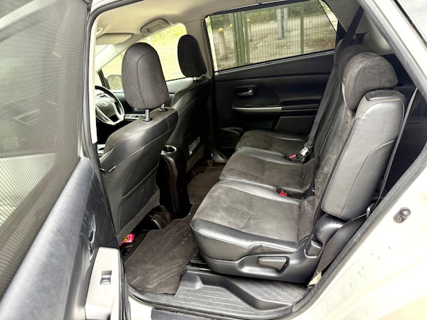 Used Toyota Prius+ 2015 for sale - 75477669: Photo 13