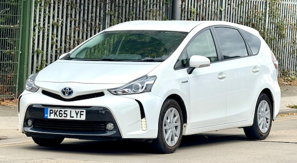 Used Toyota Prius+ 2015 for sale - 75477669: Photo 3