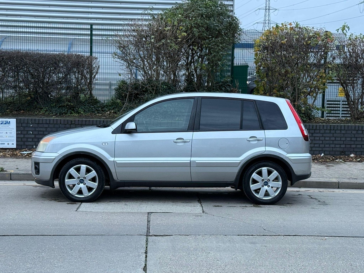 Used Ford Fusion 2006 for sale - 76865459: Photo 13