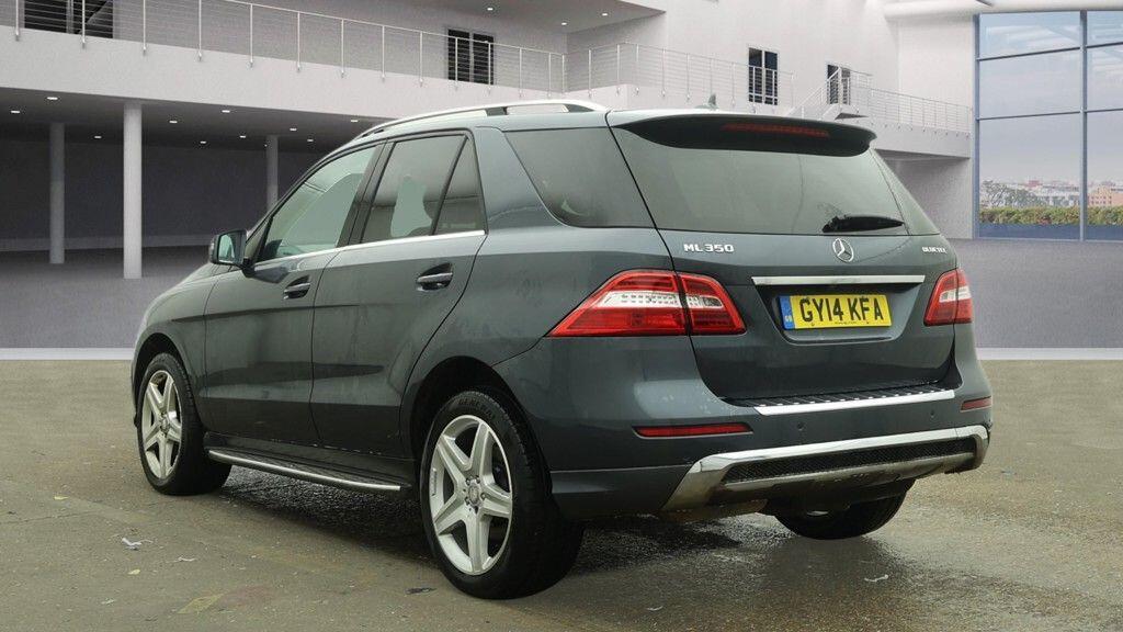 Used Mercedes-Benz M Class 2014 for sale - 77156242: Photo 2