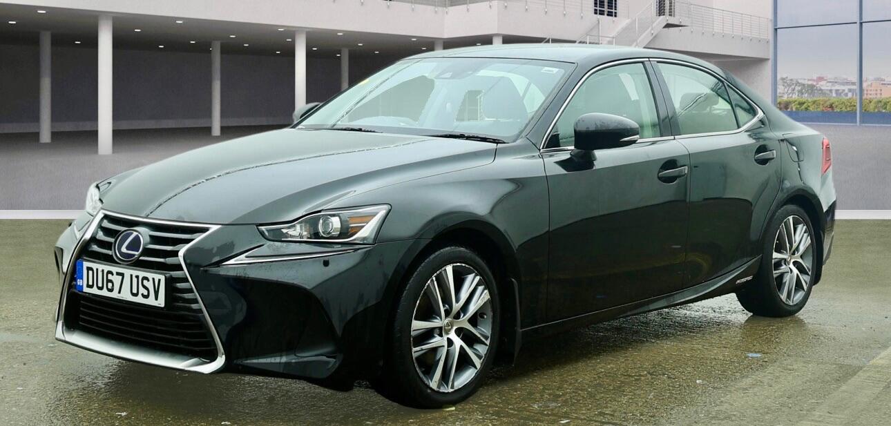 Used Lexus IS 2017 for sale - 77559150: Photo 2