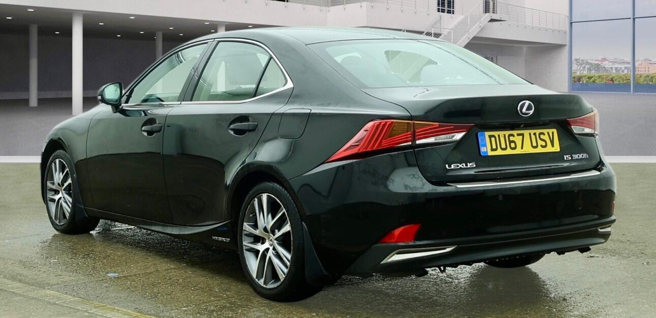 Used Lexus IS 2017 for sale - 77559150: Photo 3