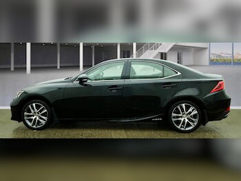 Used Lexus IS 2017 for sale - 77559150: Photo