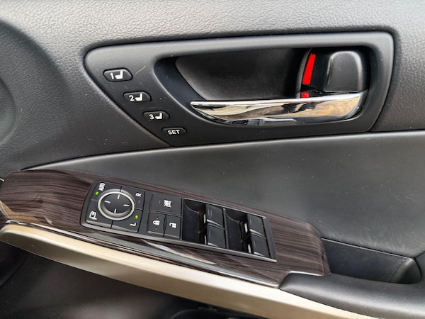 Used Lexus IS 2014 for sale - 76188693: Photo 8