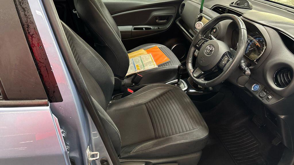 Used Toyota Yaris 2016 for sale - 76898919: Photo 1