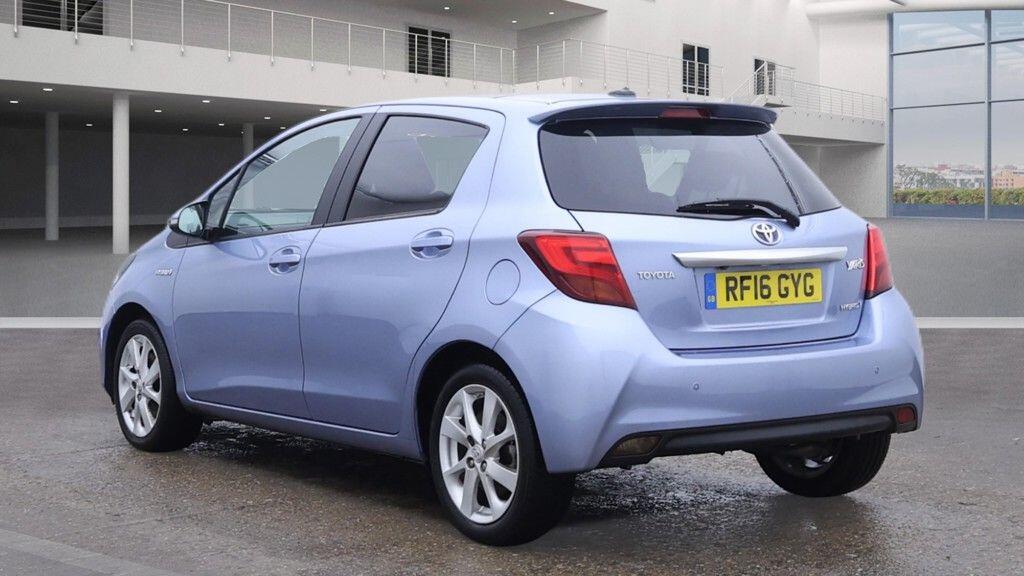 Used Toyota Yaris 2016 for sale - 76898919: Photo 11