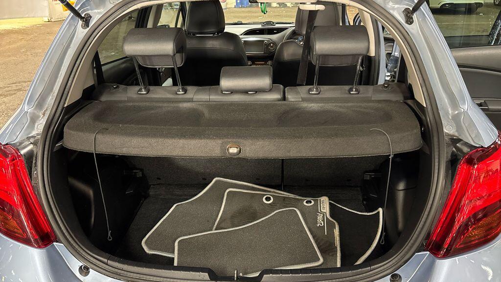 Used Toyota Yaris 2016 for sale - 76898919: Photo 13