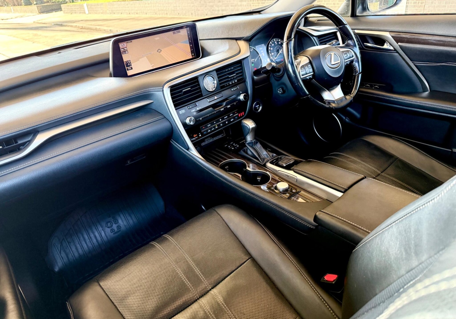 Used Lexus RX 2016 for sale - 77386631: Photo 10