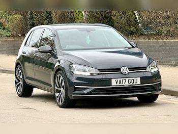 Used Volkswagen Golf 2017 for sale - 79328661: Photo
