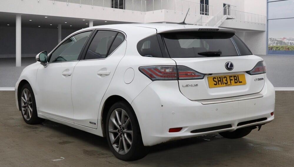 Used Lexus CT 2013 for sale - 77794062: Photo 4