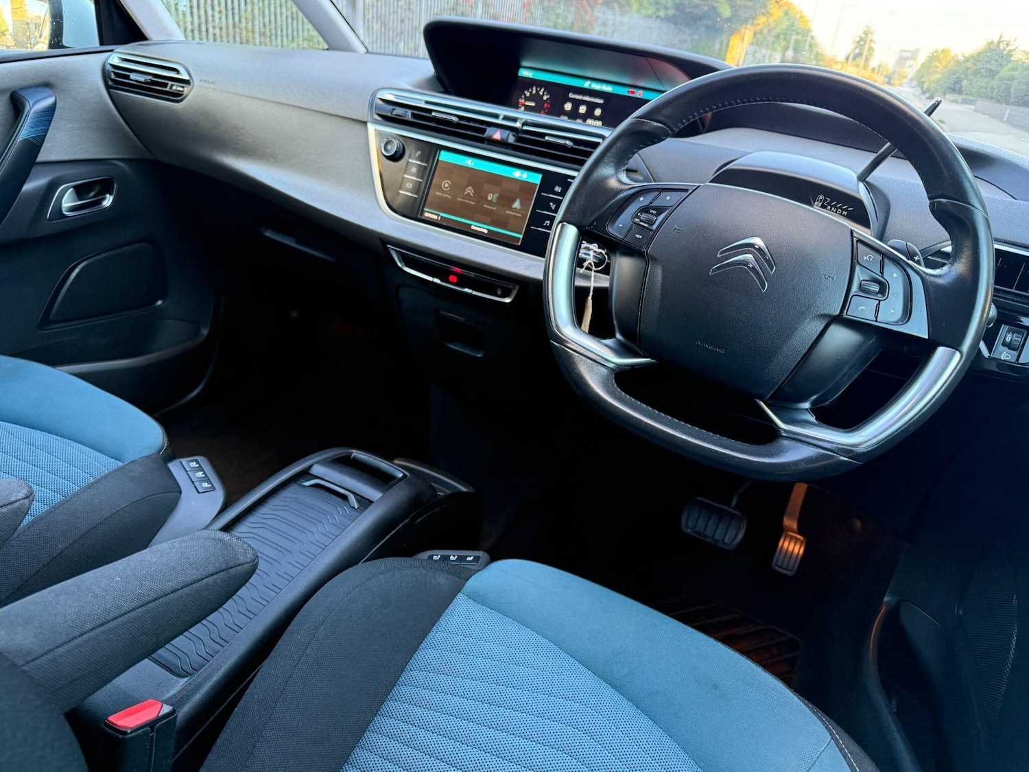 Used Citroen C4 Grand Picasso 2018 for sale - 76032257: Photo 11