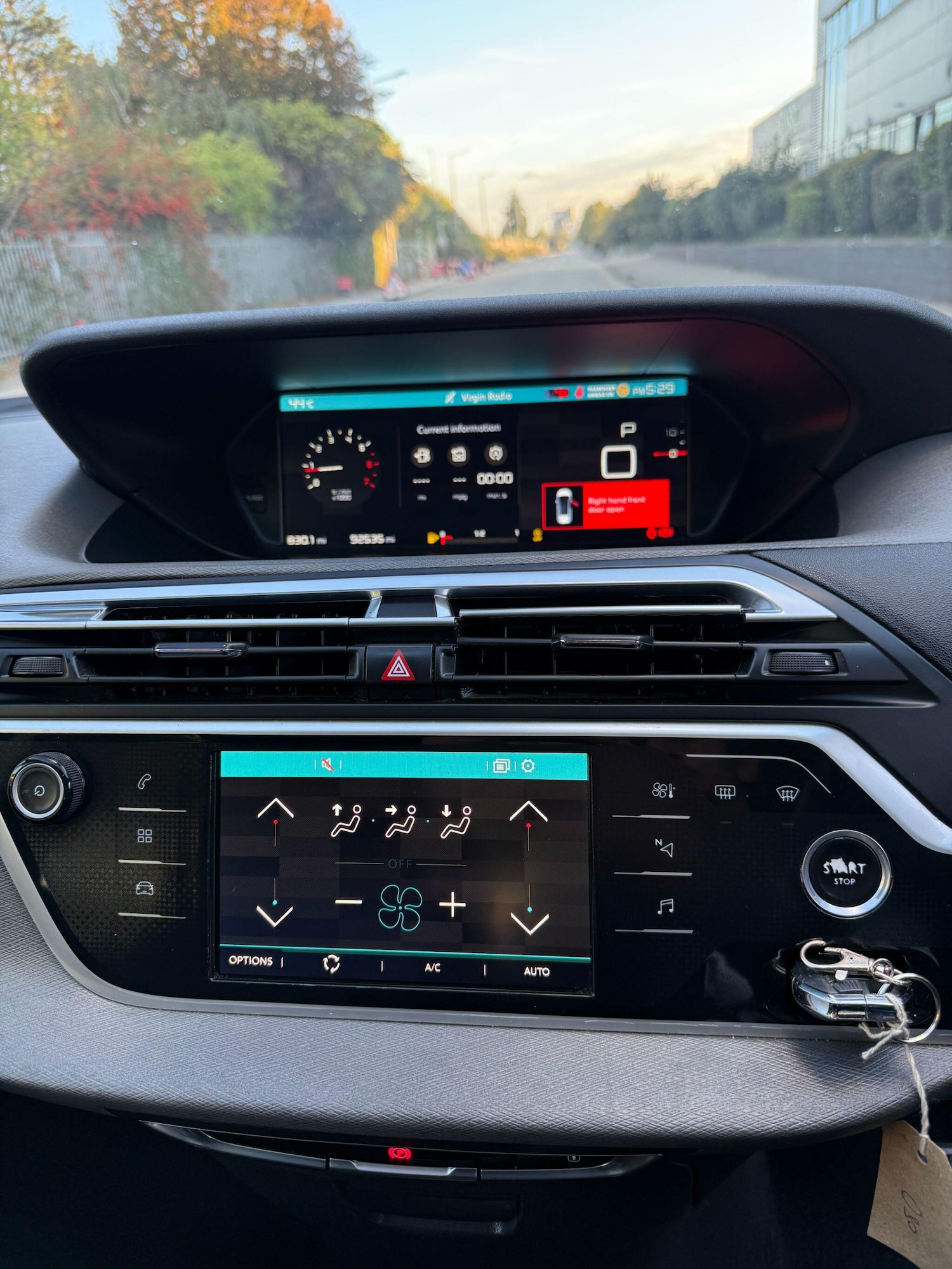 Used Citroen C4 Grand Picasso 2018 for sale - 76032257: Photo 21