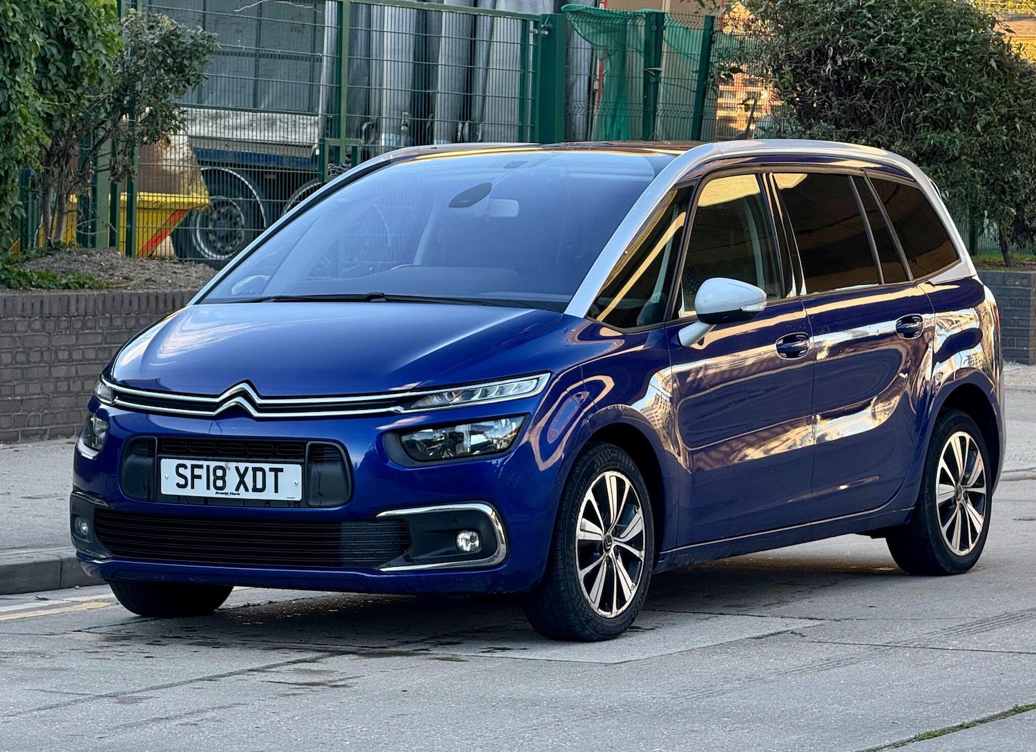 Used Citroen C4 Grand Picasso 2018 for sale - 76032257: Photo 5
