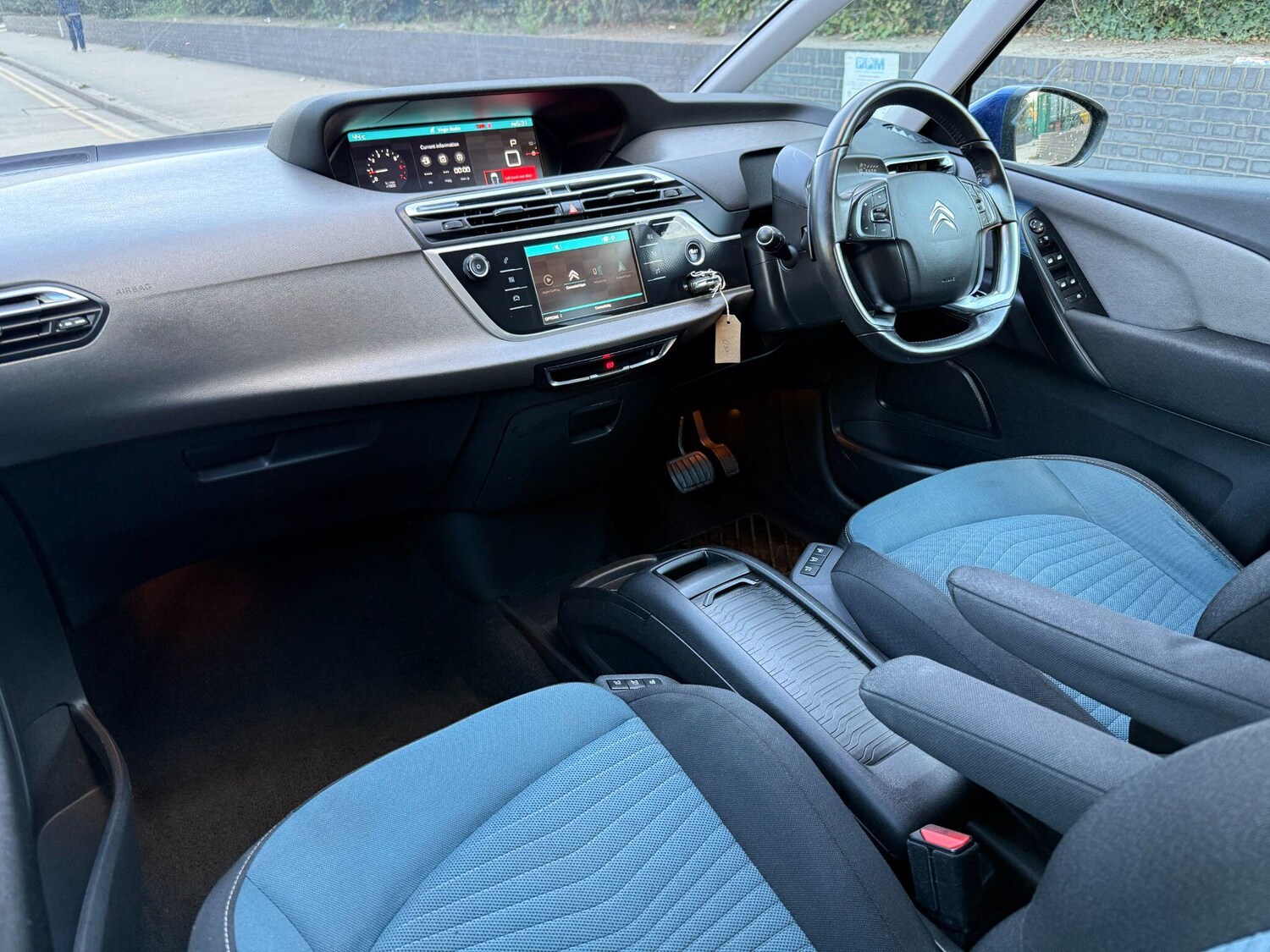 Used Citroen C4 Grand Picasso 2018 for sale - 76032257: Photo 9