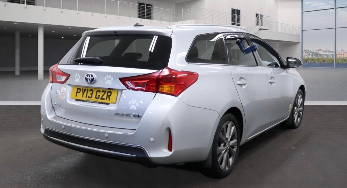 Used Toyota Auris 2013 for sale - 77237515: Photo 5