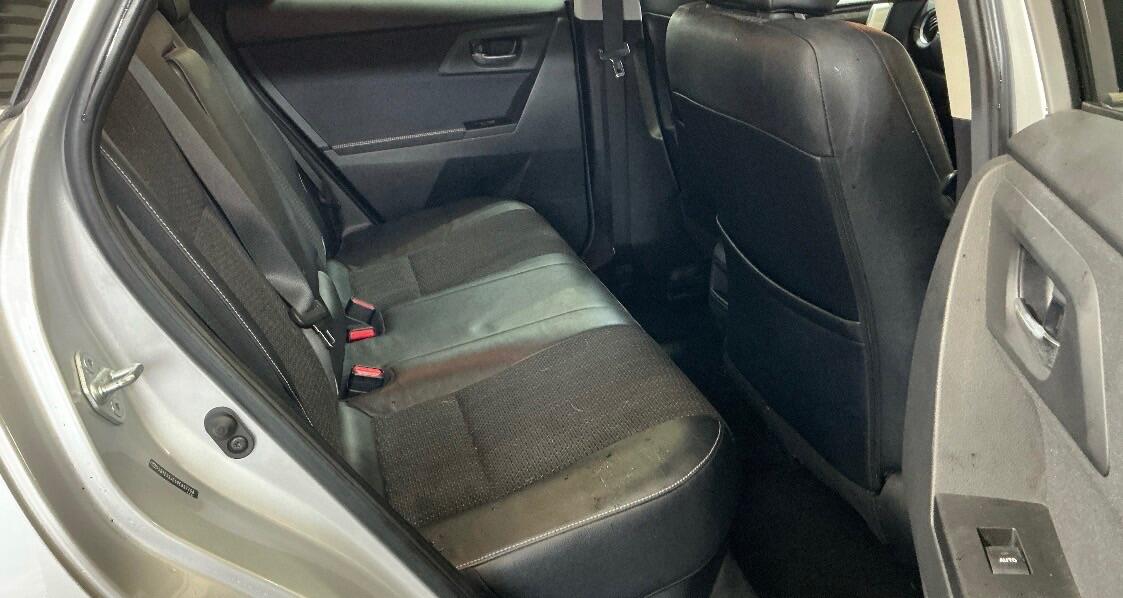 Used Toyota Auris 2013 for sale - 77237515: Photo 9