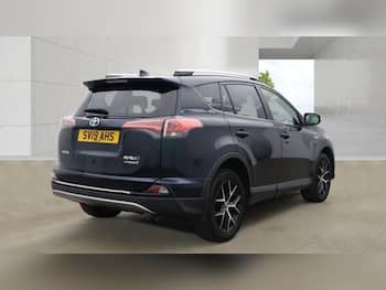 Used Toyota RAV4 2019 for sale - 79688181: Photo