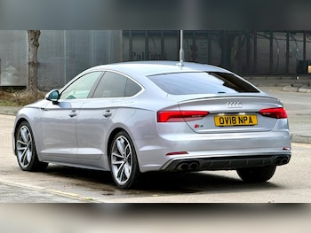 Used Audi A5 2018 for sale - 77090790: Photo