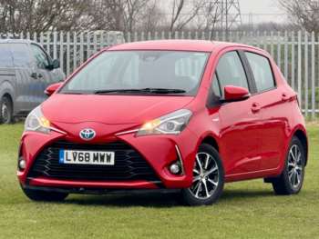 Used Toyota Yaris 2018 for sale - 74810579: Photo