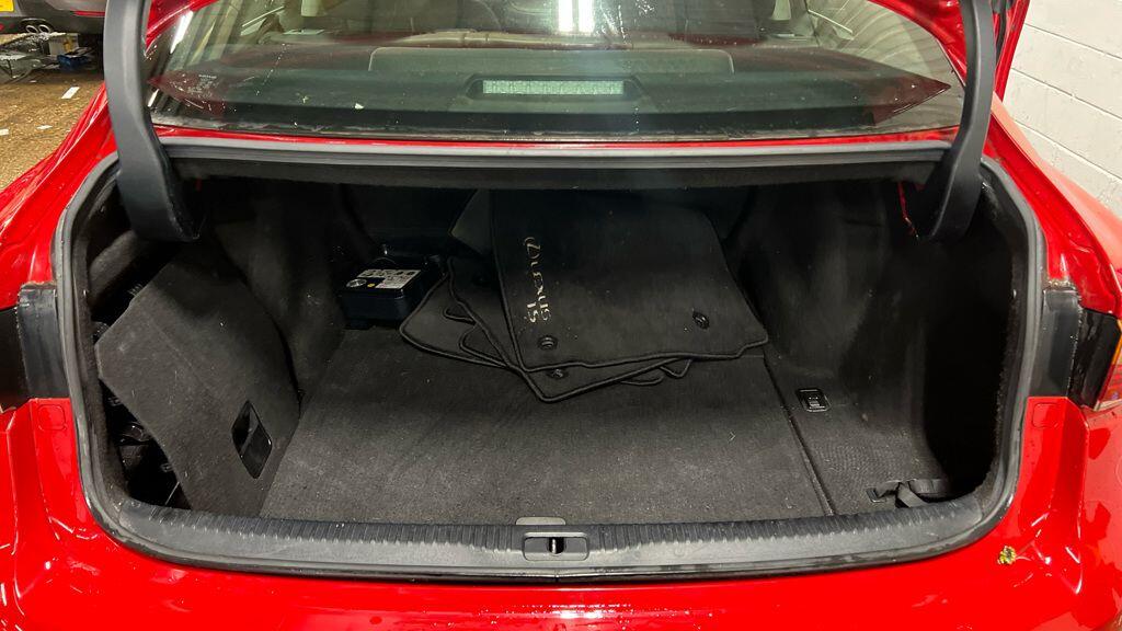 Used Lexus IS 2019 for sale - 76592925: Photo 15