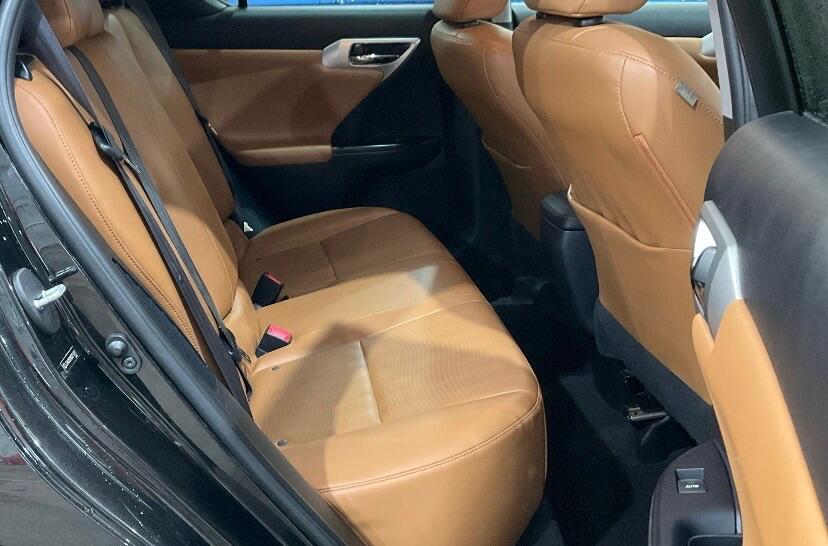 Used Lexus CT 2013 for sale - 77156257: Photo 2