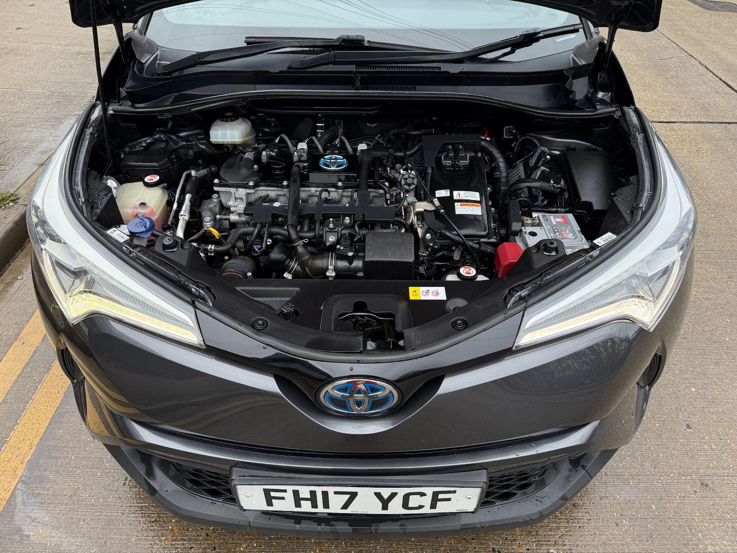 Used Toyota C-HR 2017 for sale - 76632939: Photo 20