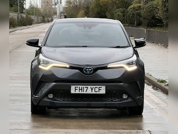Used Toyota C-HR 2017 for sale - 76632939: Photo