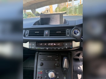 Used Lexus CT 2016 for sale - 75562944: Photo