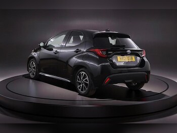 Used Toyota Yaris 2021 for sale - 78244865: Photo