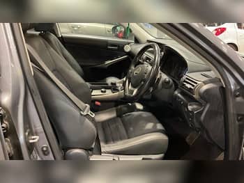 Used Lexus IS 2019 for sale - 79847851: Photo