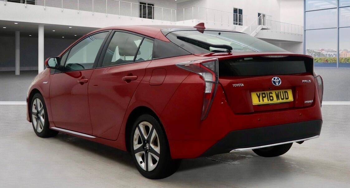 Used Toyota Prius 2016 for sale - 77377700: Photo 7