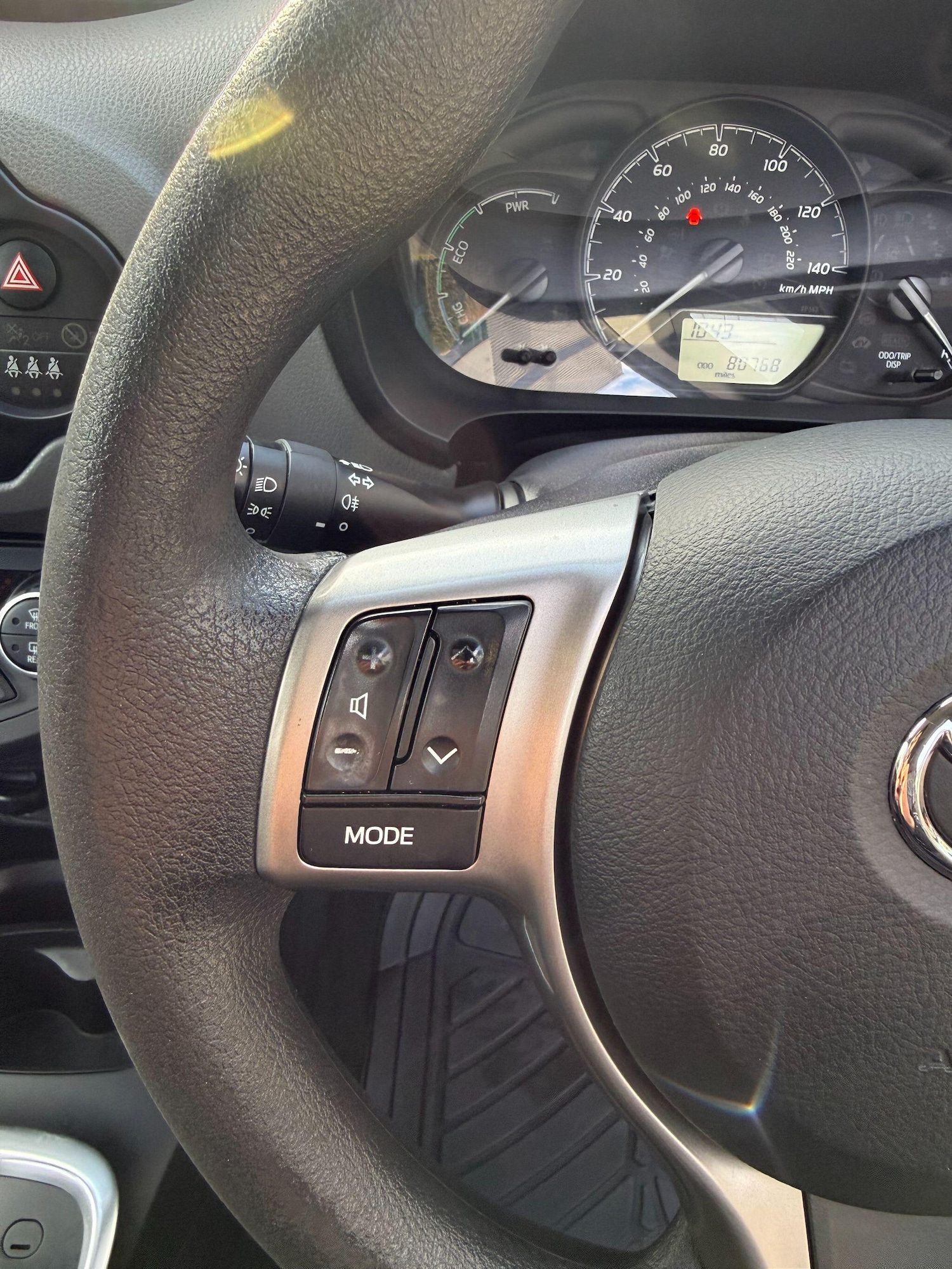 Used Toyota Yaris 2017 for sale - 76573543: Photo 20