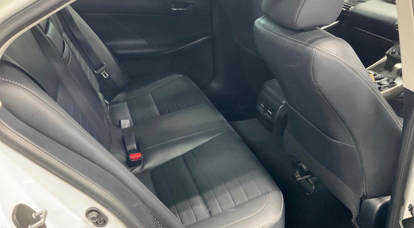 Used Lexus IS 2013 for sale - 76913542: Photo 5