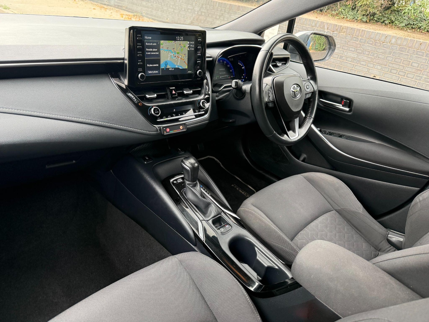 Used Toyota Corolla 2021 for sale - 76136305: Photo 30