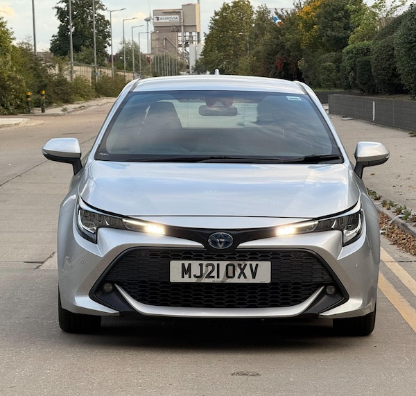 Used Toyota Corolla 2021 for sale - 76136305: Photo 4