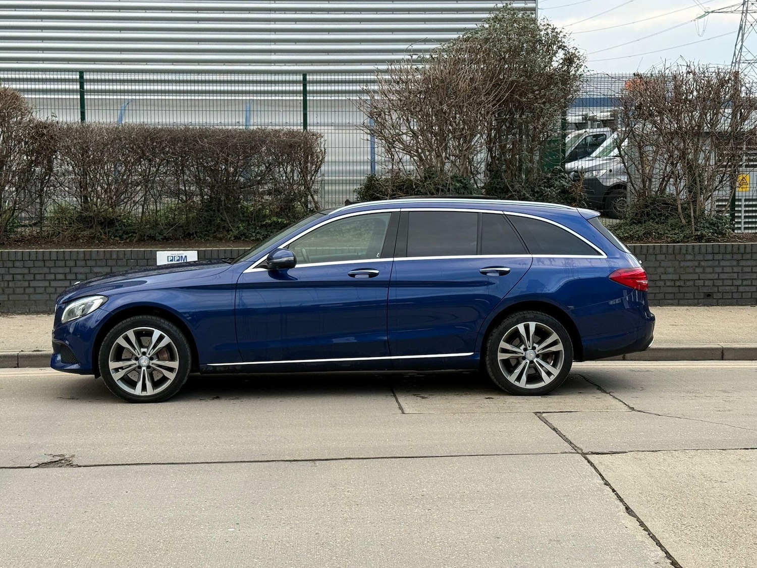 Used Mercedes-Benz C Class 2015 for sale - 77376240: Photo 11