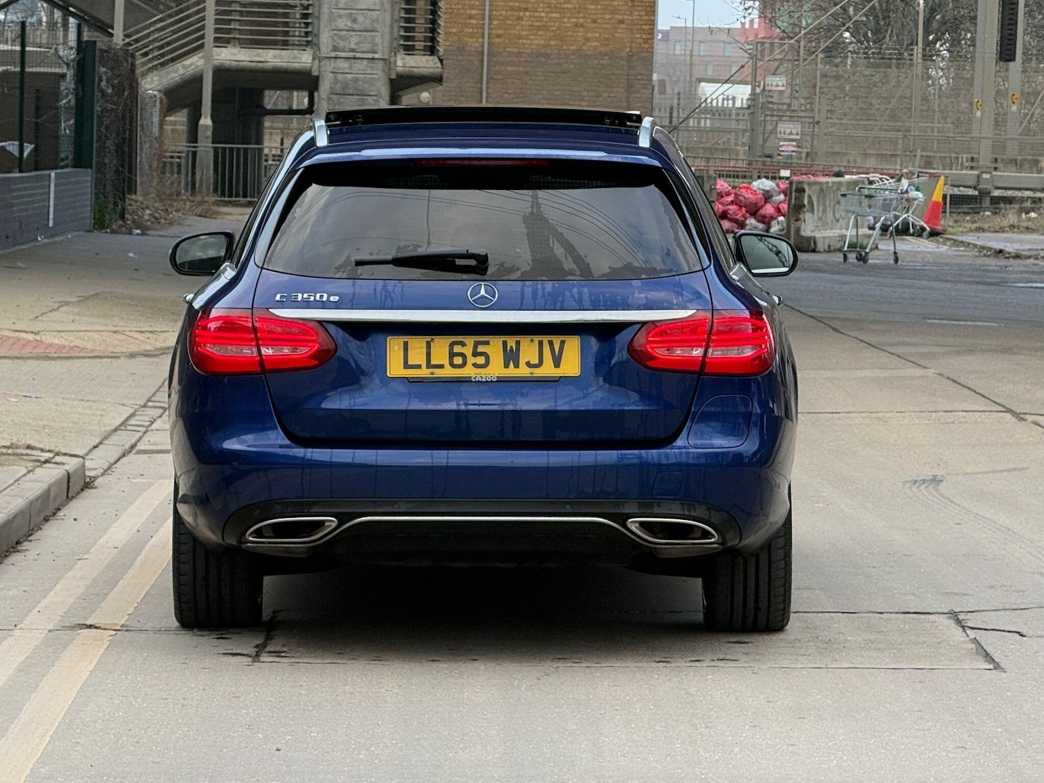 Used Mercedes-Benz C Class 2015 for sale - 77376240: Photo 12