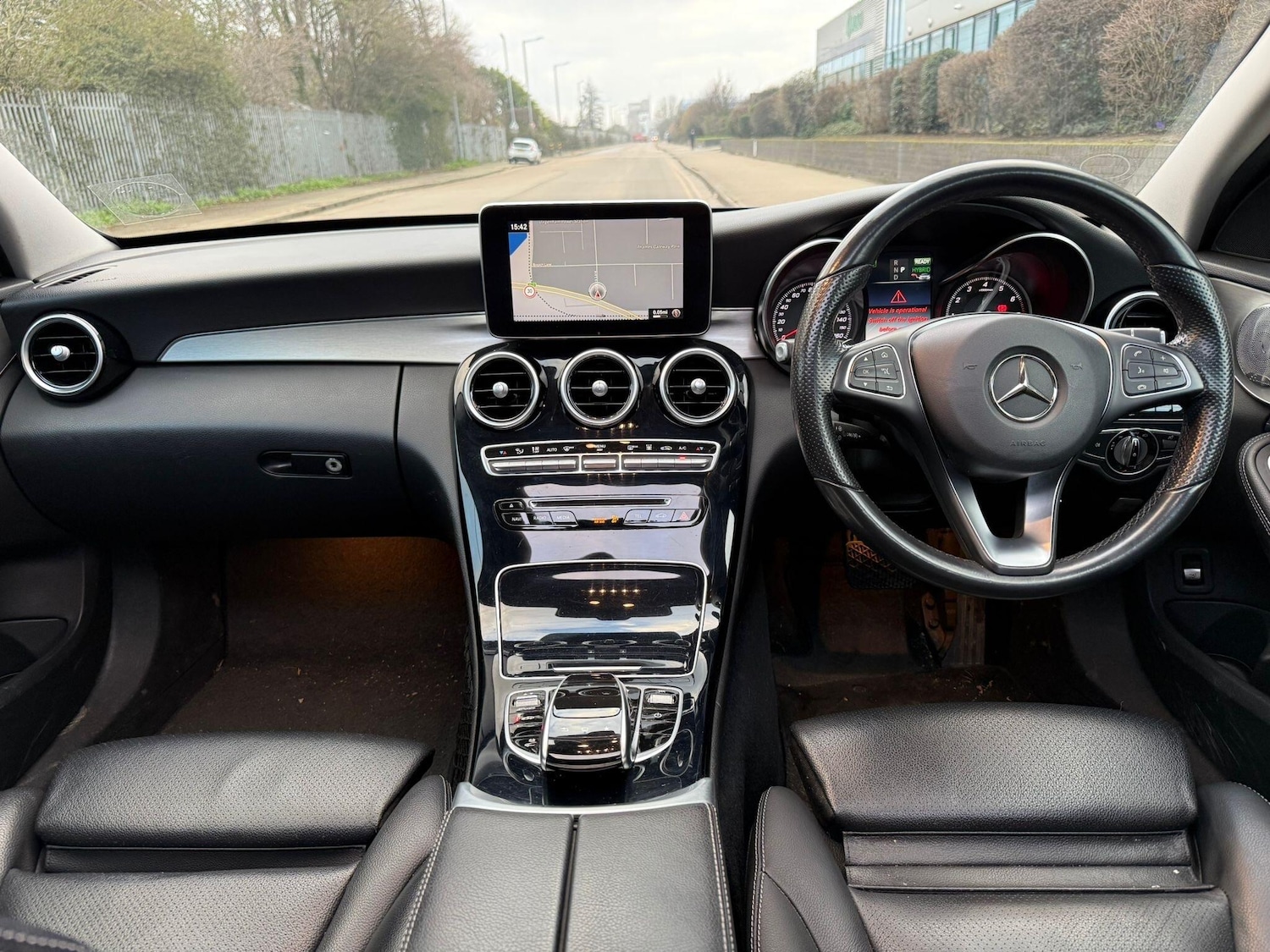 Used Mercedes-Benz C Class 2015 for sale - 77376240: Photo 19