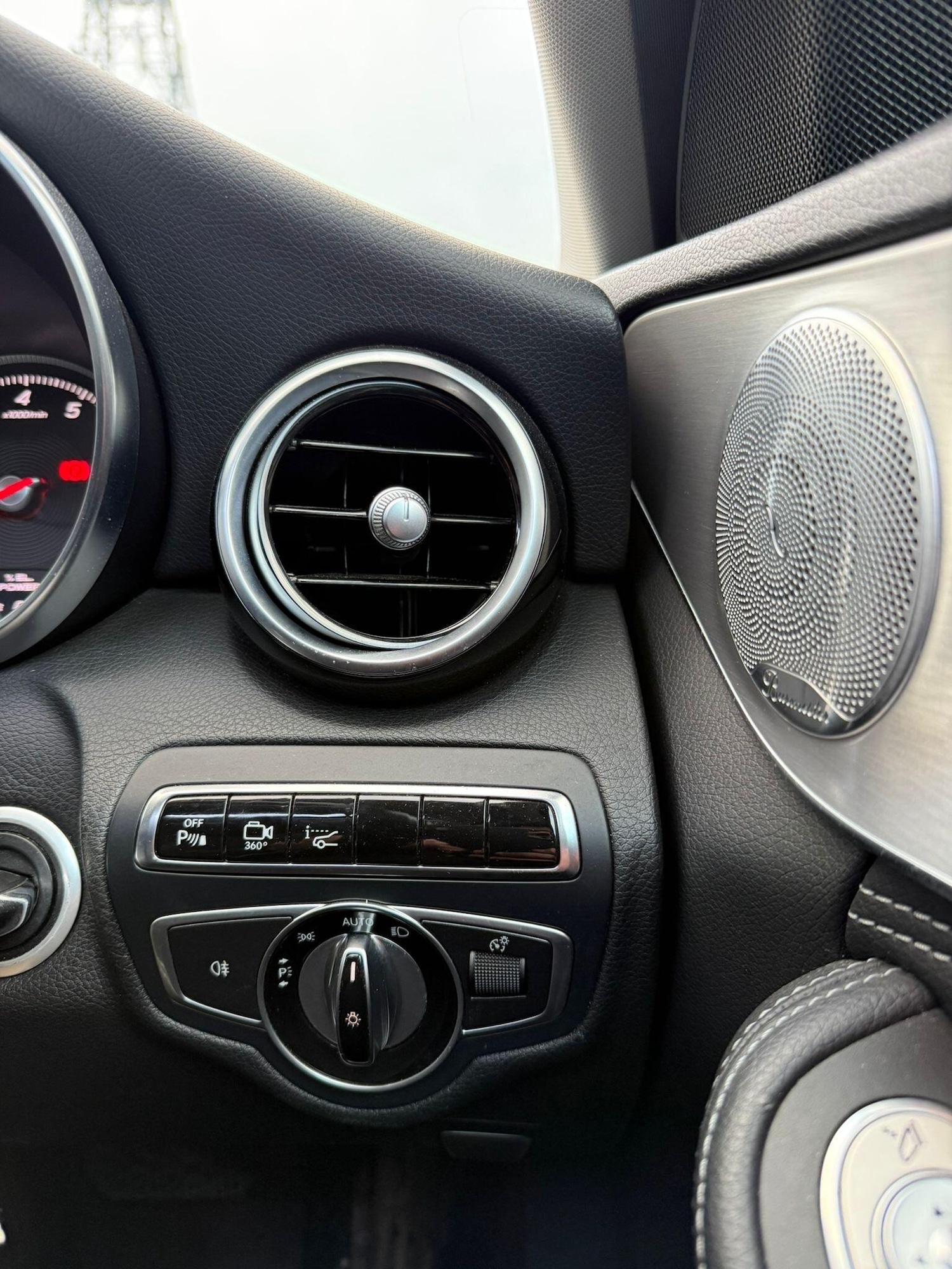 Used Mercedes-Benz C Class 2015 for sale - 77376240: Photo 24