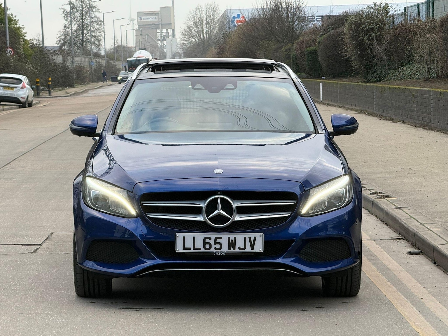 Used Mercedes-Benz C Class 2015 for sale - 77376240: Photo 8