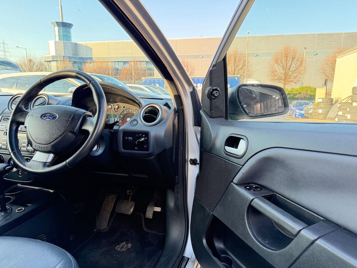 Used Ford Fiesta 2006 for sale - 77940124: Photo 12