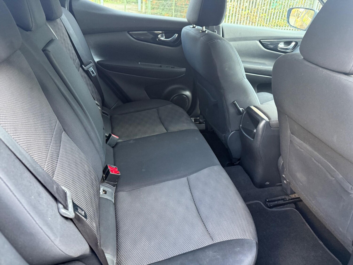 Used Nissan Qashqai 2015 for sale - 76043303: Photo 13